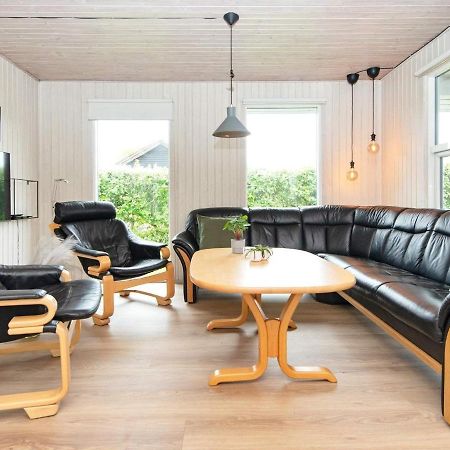 9 Person Holiday Home In Juelsminde Sonderby  Екстер'єр фото