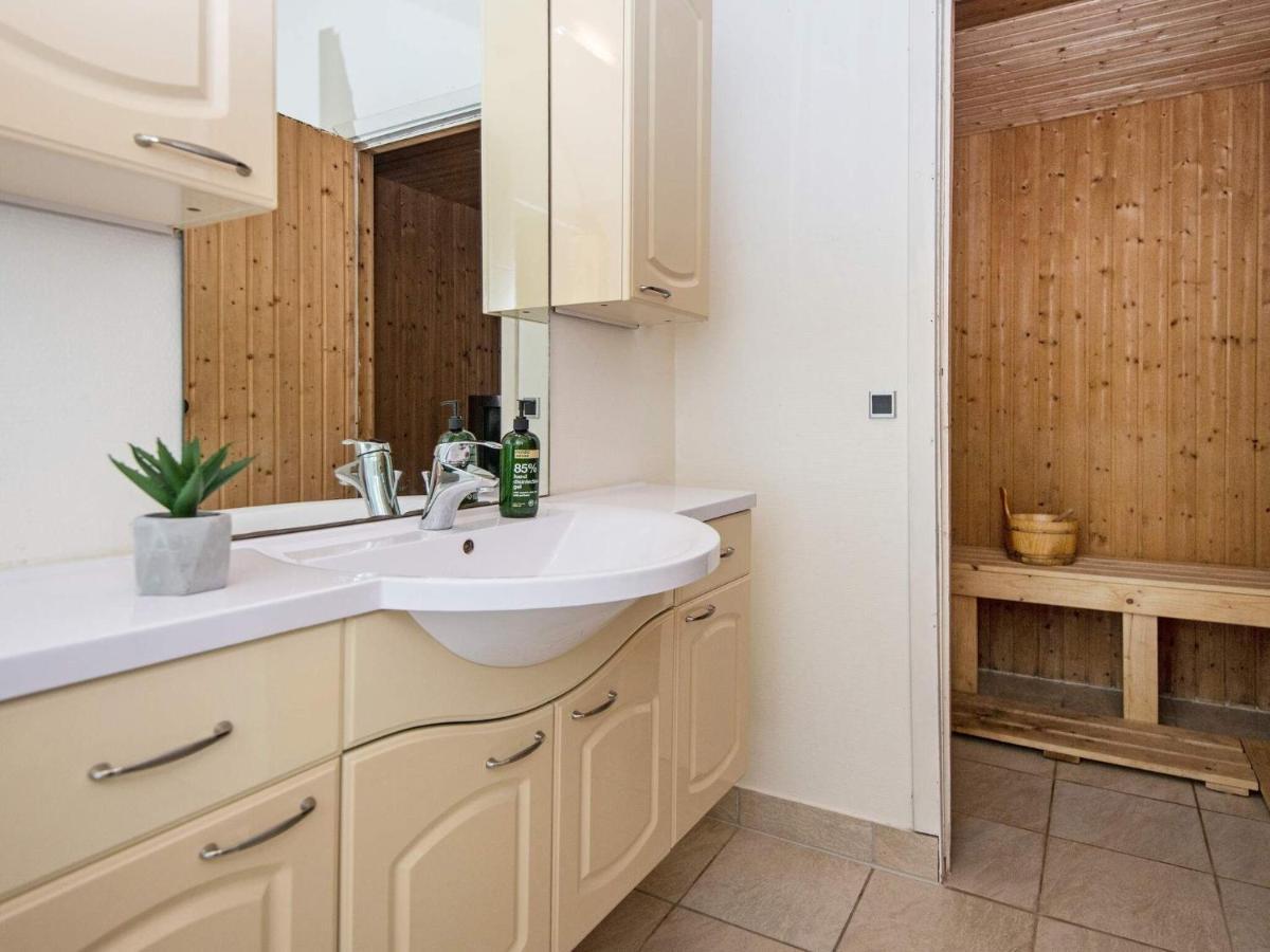 9 Person Holiday Home In Juelsminde Sonderby  Екстер'єр фото