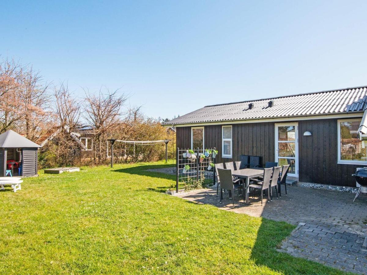 9 Person Holiday Home In Juelsminde Sonderby  Екстер'єр фото