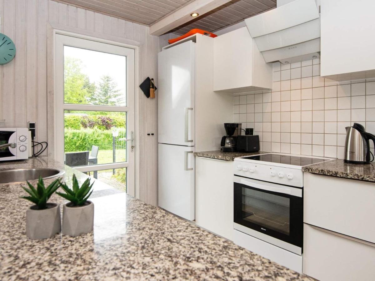 9 Person Holiday Home In Juelsminde Sonderby  Екстер'єр фото